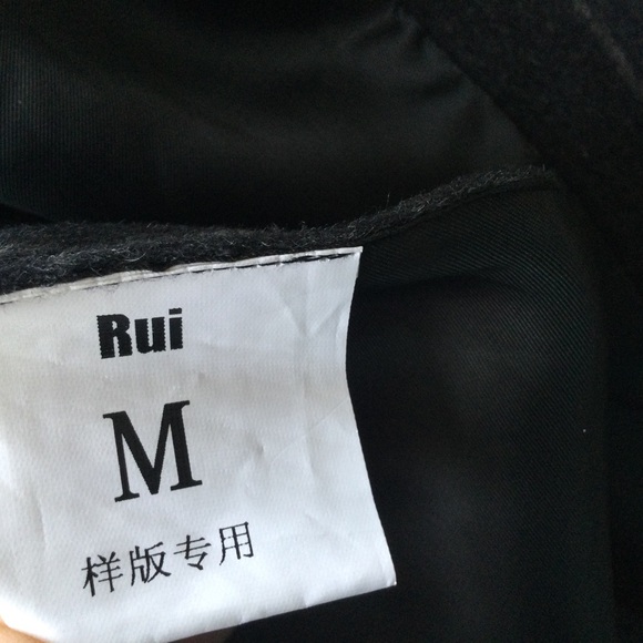 Rui Unique Medium Gray Long Vest Artsy Cool Pockets Pinstripe - Picture 10 of 15